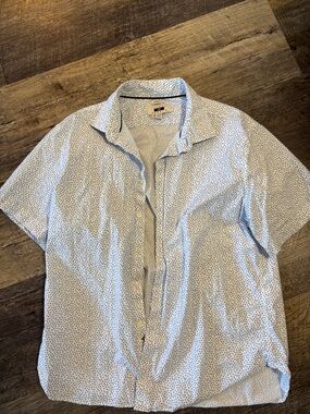 Joseph Abboud Sky Blue Short-Sleeve Button-Down with Navy Micro Dot Pattern